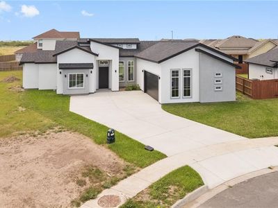 146 Finch Dr