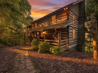 333 Tomahawk Drive