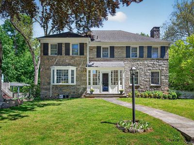 91 Central Parkway