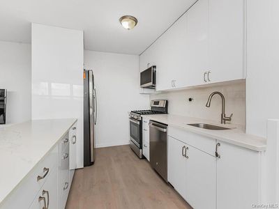 555 Kappock St APT 16K