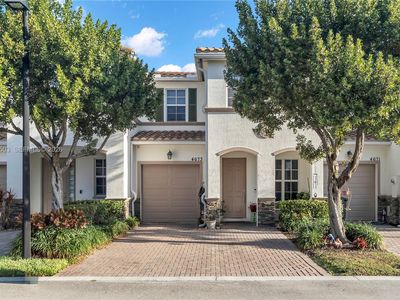 4673 Tara Cove Way