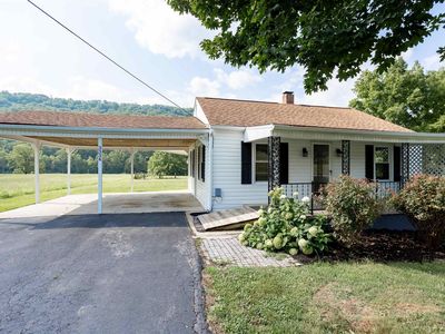 3334 Little Calf Pasture Hwy
