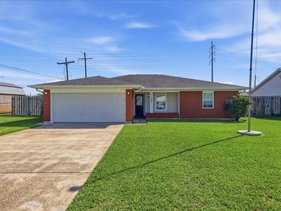 Property at 1508 N 12th St, Nederland, TX