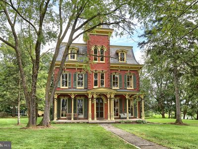 807 Weavertown Rd