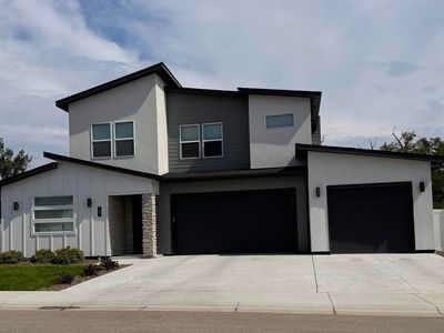 191 S Fuji Ave