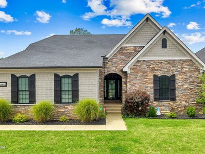 1922 Scenic Lakes Dr