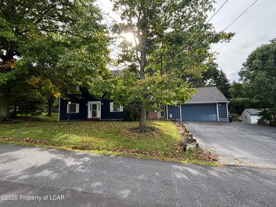 7 Orchard Ln