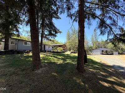 4527 E Evans Creek Rd
