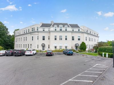 3 Waterview Estate