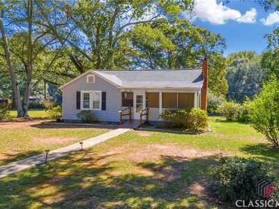 157 Westwood Rd