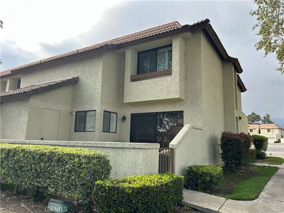 870 Lancaster Dr
