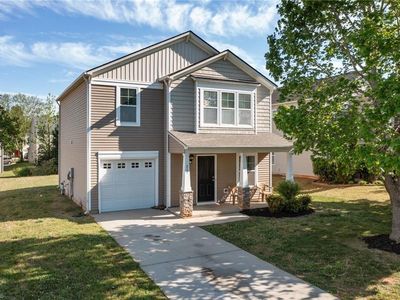 212 Haywards Ln