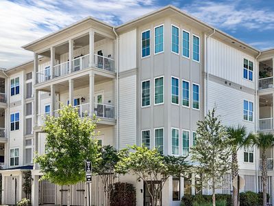 320 Longshore St #1046