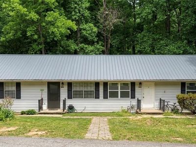 4542 Candlestick Ln
