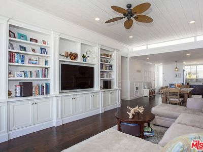 16601 Marquez Ave Unit 304