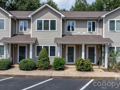 3245 White Oak Ct