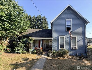 361 SW Warren Street