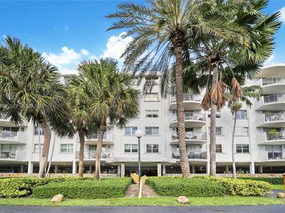 Property at 210 Seaview Dr #409, Key Biscayne, FL