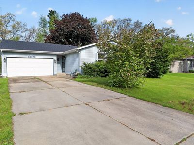 53575 Hyde Park Dr