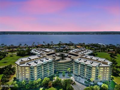 4 Oceans West Blvd APT 402A