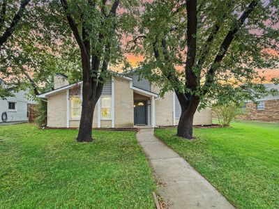 Property at 1882 Hillcrest Dr, Lewisville, TX
