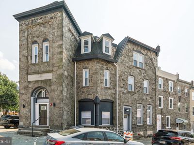 5164 Ridge Ave