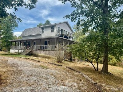 Property at 8083 Illinois Rd, Houston, MO