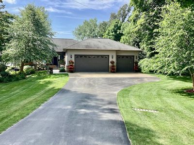 21658 E Height Of Land Dr