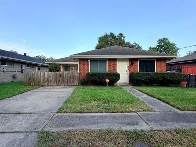 2222 Halsey Ave