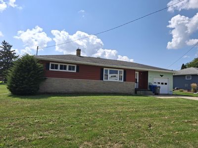 863 West STREET