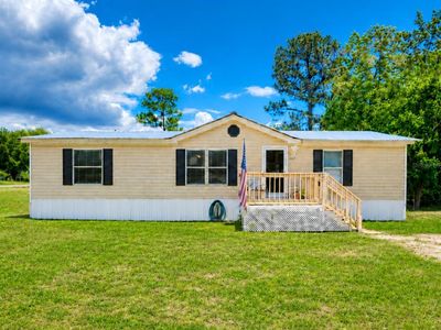 Property at 13817 NE 54th Pl, Williston, FL