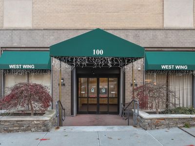 100 E Hartsdale Avenue #5AE