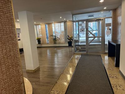 3520 Tryon Ave APT 605