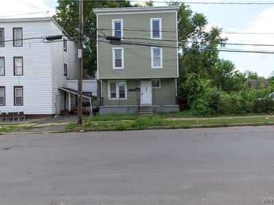 504 Arthur St