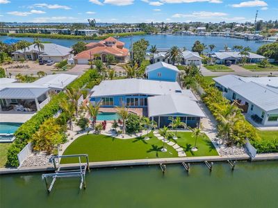 528 Key Royale Dr