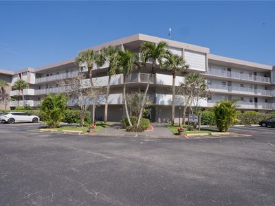 2800 NW 47th Ter APT 103B