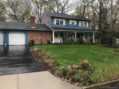Property at 19 Reynolds Road, Shoreham, NY