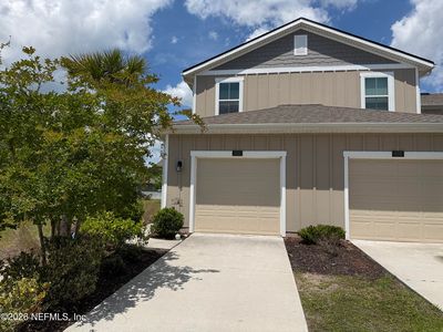 878 CAPITOL Parkway