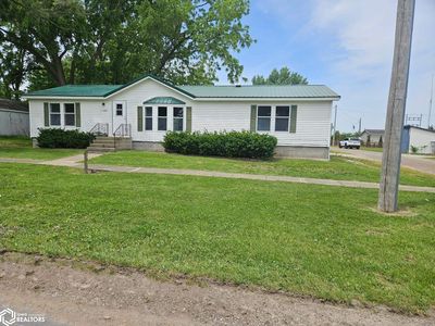 209 N Main St