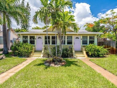 215 S Ocean Breeze #213 And 215