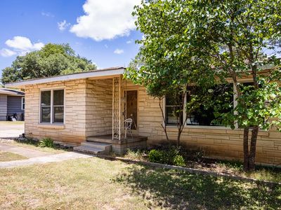 926 Bluebonnet Dr