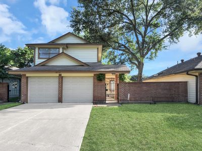 16114 Golden Sands Dr