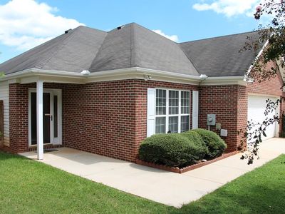 108 Pin Oak Dr