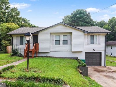 8908 Thomas Rd