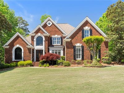 325 Waters Bend Way
