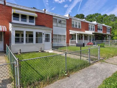 2711 Yarnall Rd