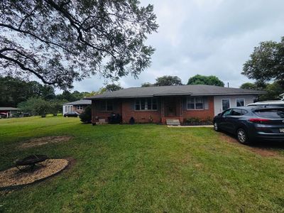162 Old Godfrey Hwy