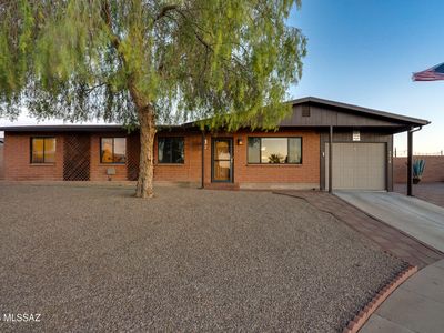 7618 E Logan Dr