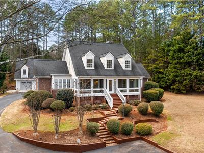 104 Emerald Pointe Dr