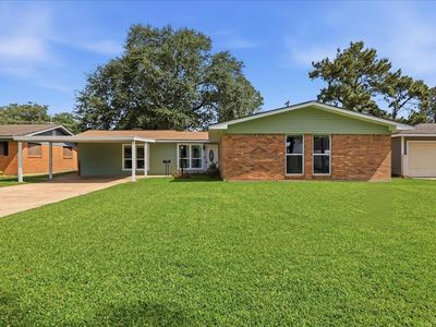 5280 Swallow Dr